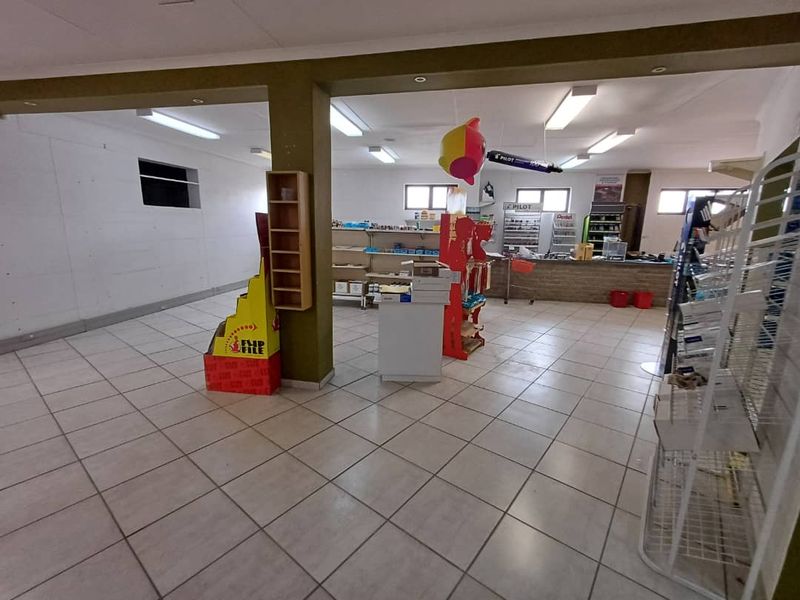 PRIME COMMERCIAL BUILDING - Photo 5