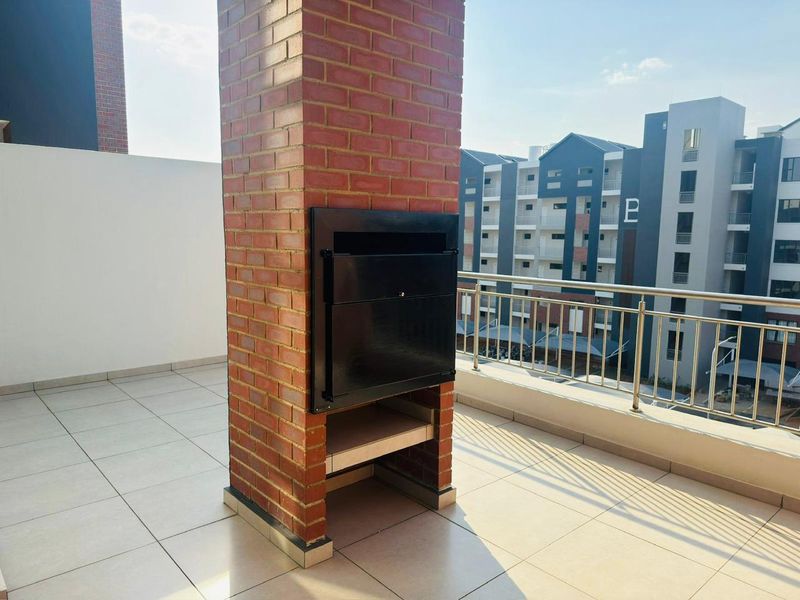 Modern 3 Bedroom/Bathroom for Sale - Photo 7