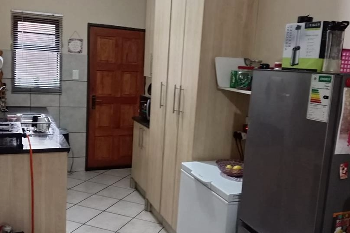 A beautiful 2 beautiful ground floor apartment - Photo 5