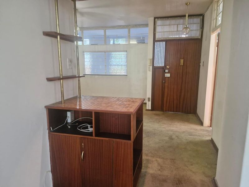 2 Bedroom Apartment for sale - Photo 3