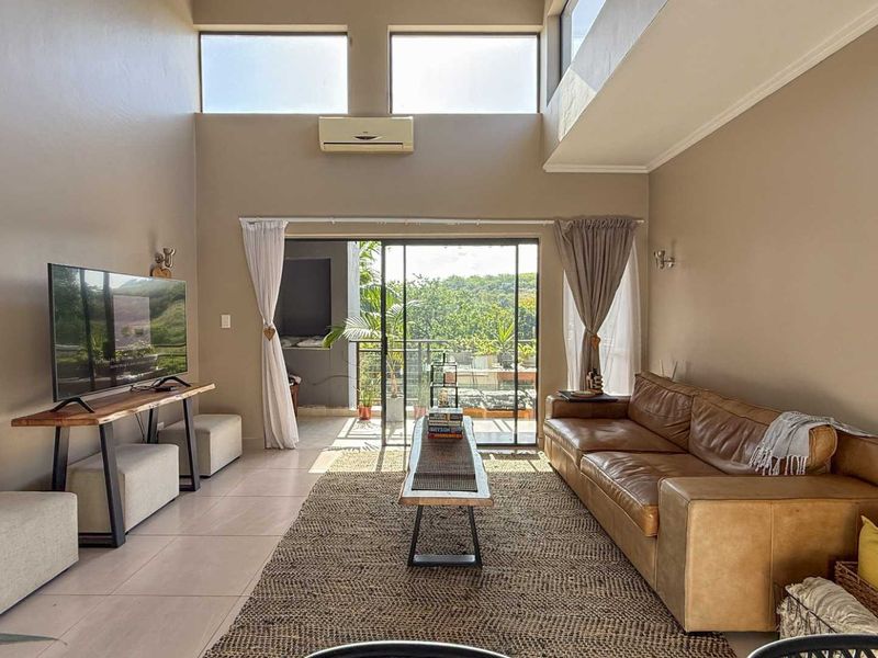 Two bedroom Apartment in Palm Lakes Estate - Photo 8