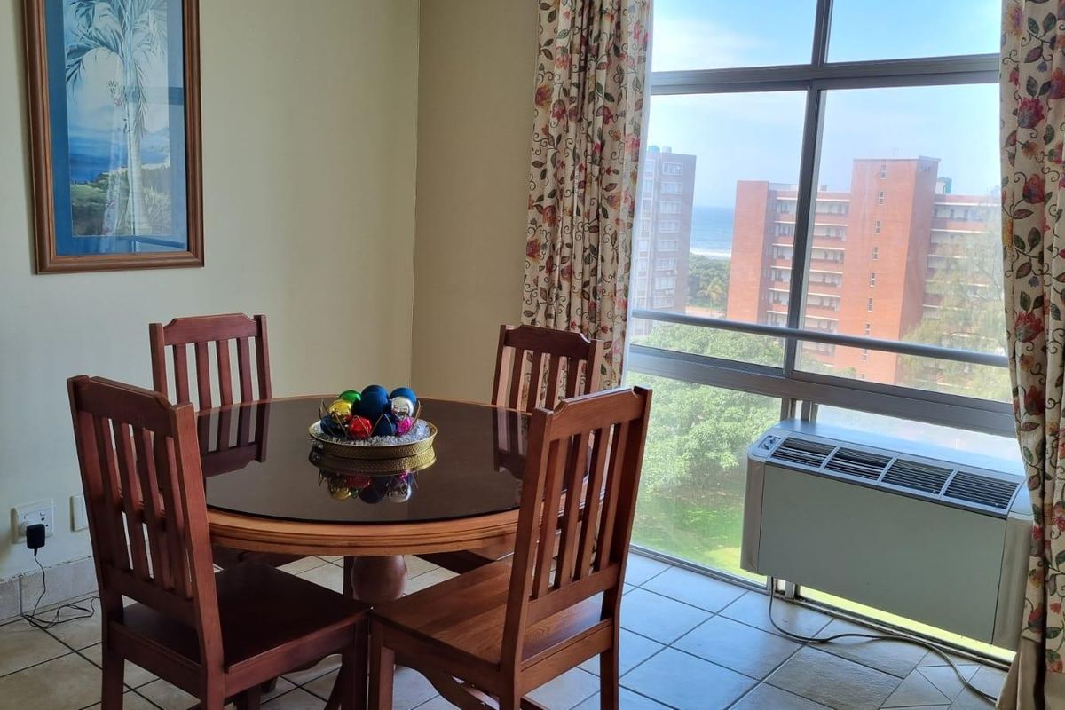 The Oceanic fully fitted and furnished sea facing apartment! - Photo 5