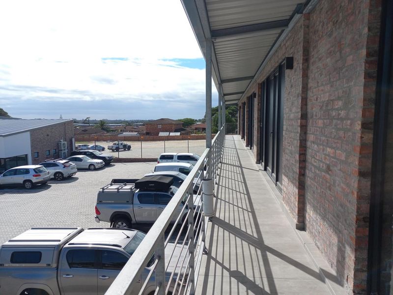 First floor premises, available immediately! - Photo 10