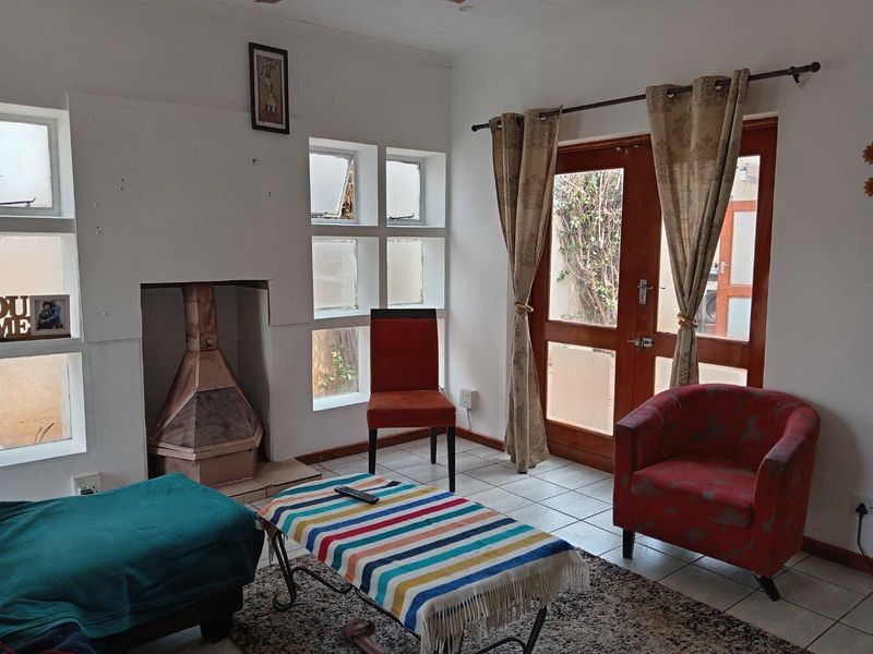 3 Bedroom  Cluster Home in a Cul de sac For Sale! - Photo 8