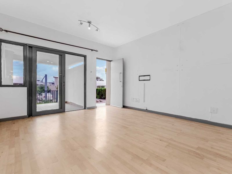 2 BEDROOM APARTMENT IN A FABULOUS LOCATION - Photo 4