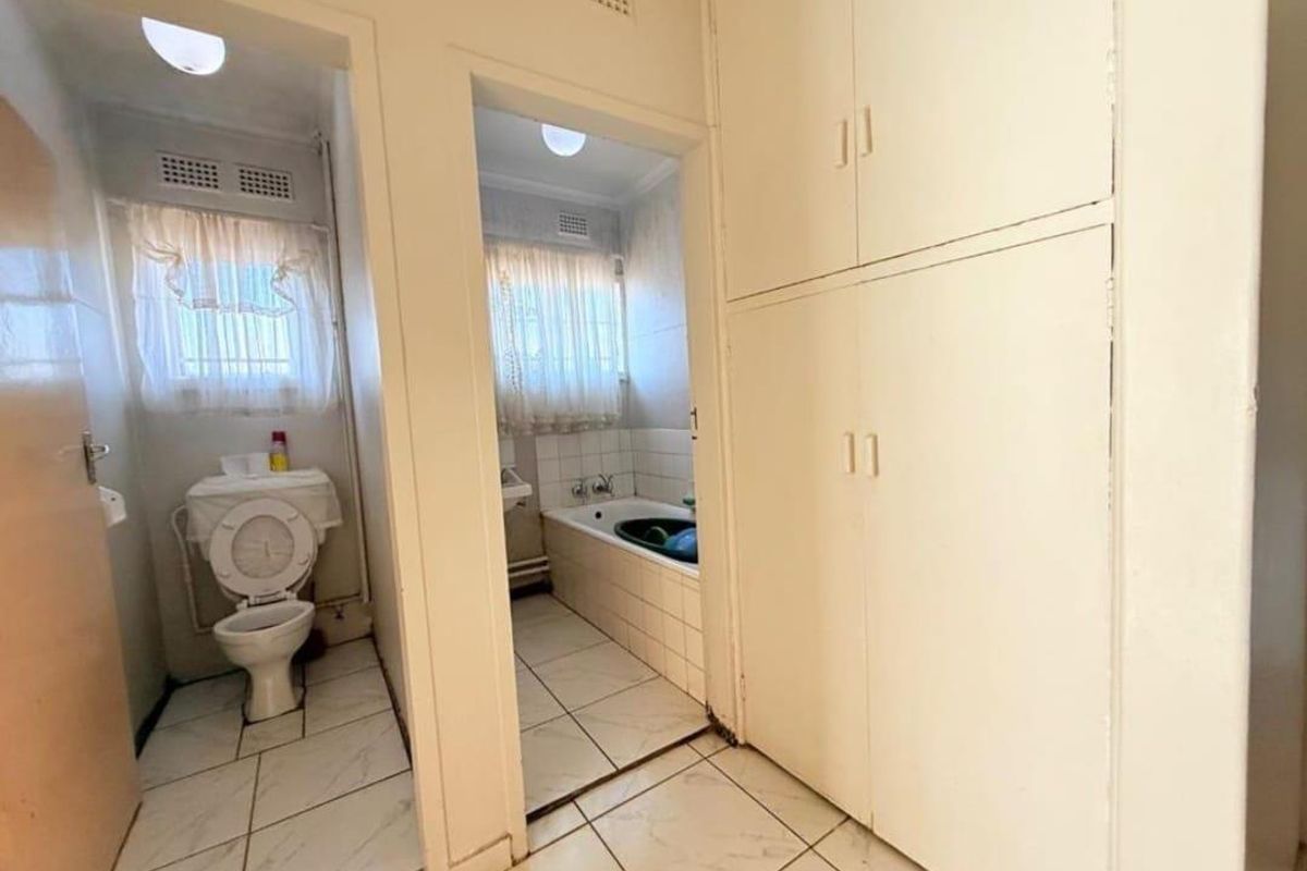 3 Bedroom House For Sale in Vanderbijlpark CW6 - Photo 5