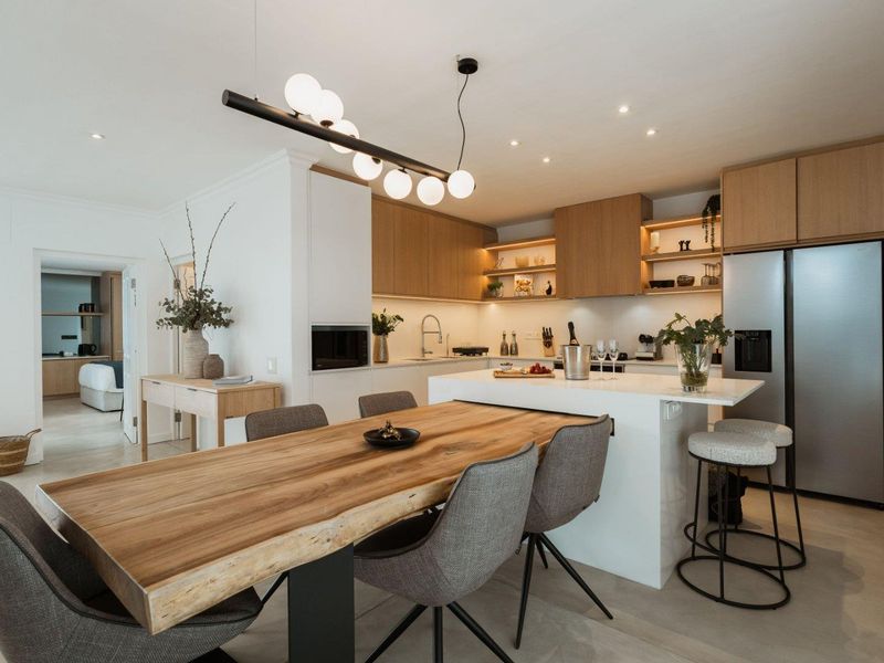 Exceptional Fully Furnished 3 bedroom coastal dream home to rent - Photo 8