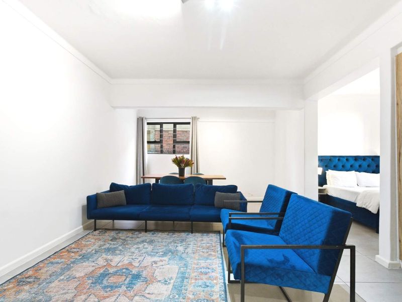 Perfectly positioned to walk on the mountain or doddle down to the Main Rd and beach attractions. - Photo 7