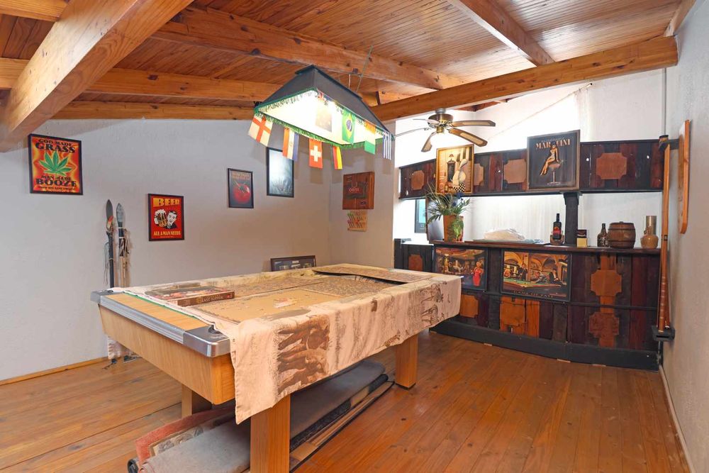 LOFT Entertainment Area with Bar & Pool Table