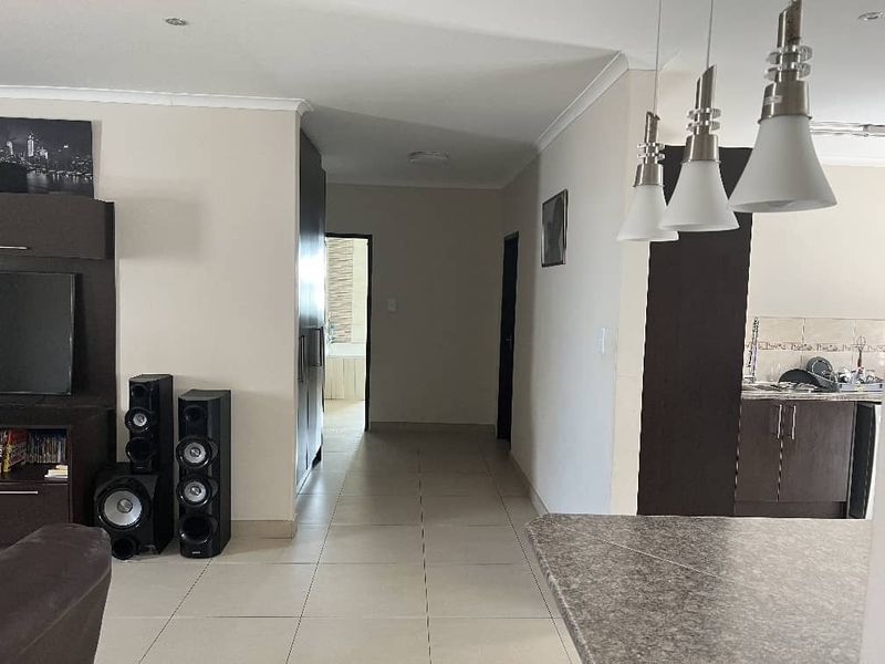 FOR RENT-Fully furnished backyard apartment for rent for rent in Mersig, Walvis Bay - Photo 3