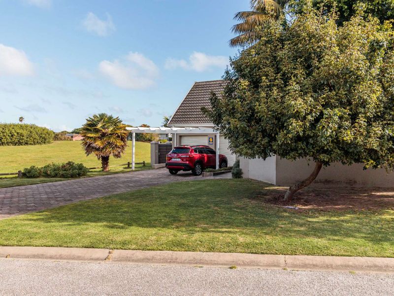 Pari-Park : 4-Bedroom, 4.5-Bathroom Modern Home – Space, Style & Sophistication! - Photo 7