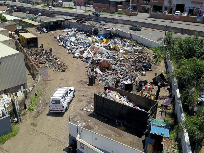 Prime Industrial Yard For Sale on Chris Hani Road - Photo 5