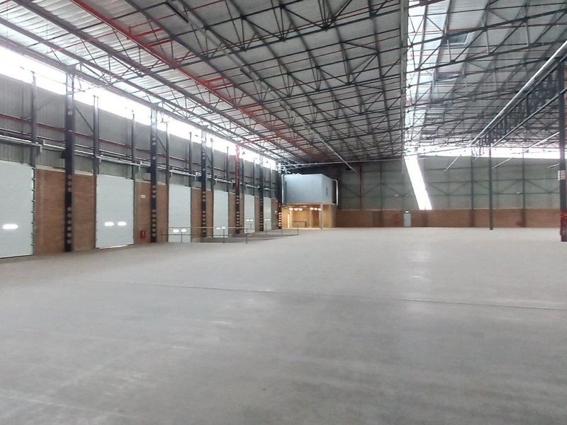 **1,910m2 A-Grade Warehouse To Let | Dakota Precinct, Rand Airport Industrial Park** - Photo 5