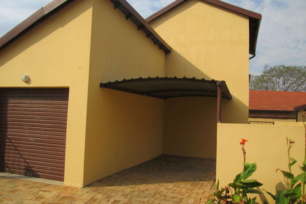 2 Bedroom Townhouse for Sale - Photo 4