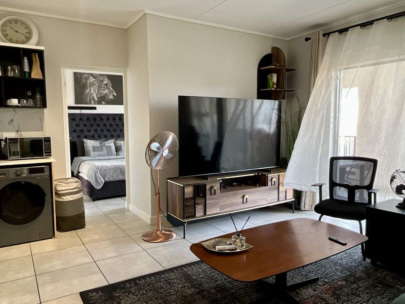 Luxury 1 bedroom apartment for sale at Munyaka Estate, Waterfall - Photo 6