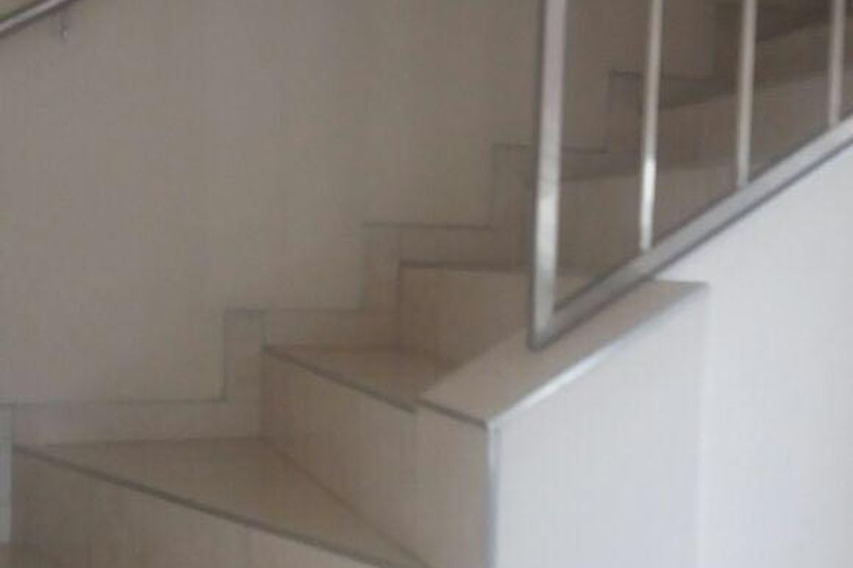 Modern Townhouse in Secure Complex Fairways - Photo 3