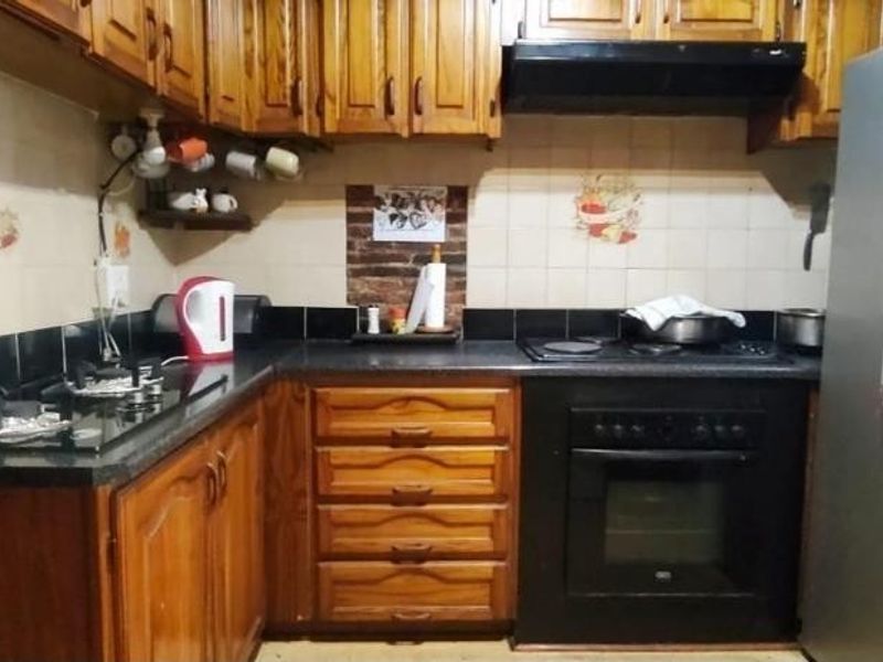 3 Bedroom House for sale in Montford - Photo 4