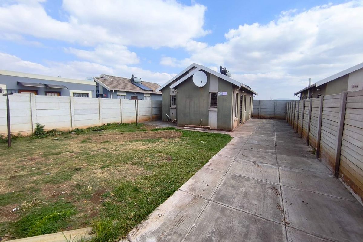 3 Bedroom House for Sale in Sky City, Alberton - Photo 5