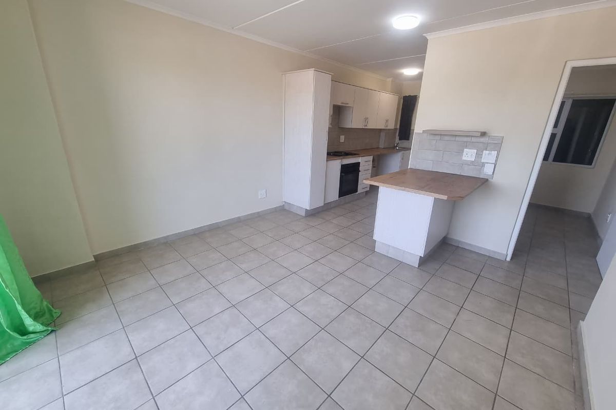 Stunning 3-Bedroom Ground Floor Apartment in Kuilsriver - Only R9,500pm! - Photo 3