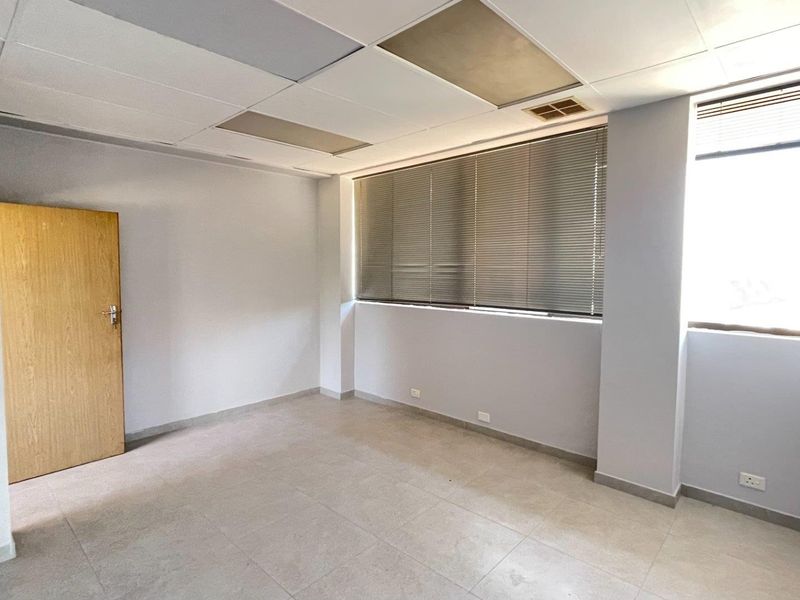 Prime Medical & Wellness Rooms To Let in Umhlanga - Photo 6