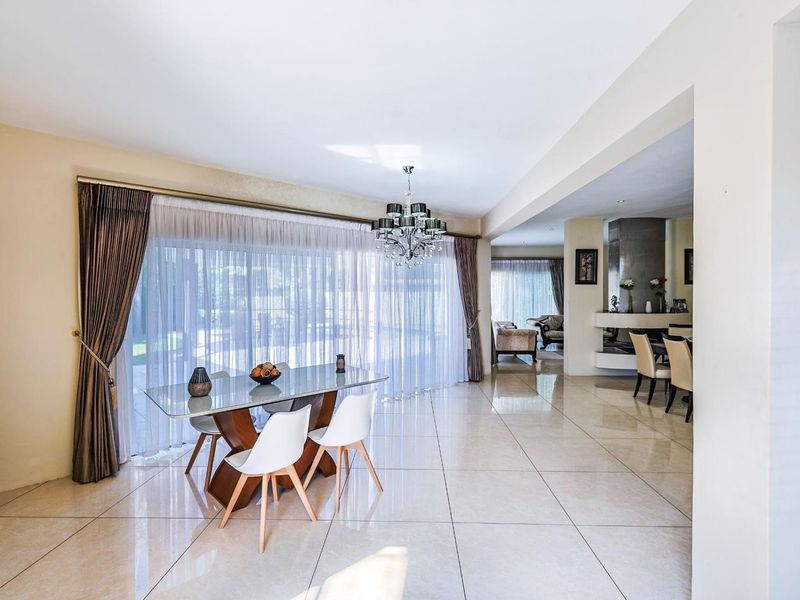 Spacious 4-Bedroom Family Home for Rent - Photo 5