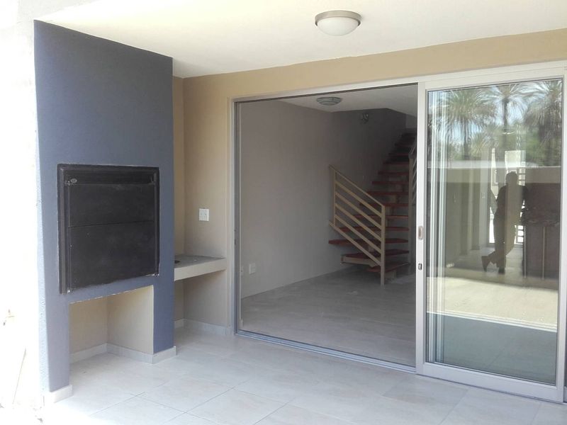 Eureka Court Spacious Apartment - Photo 2