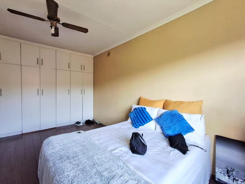 4 Bedroom House for sale in Malvern - Photo 6