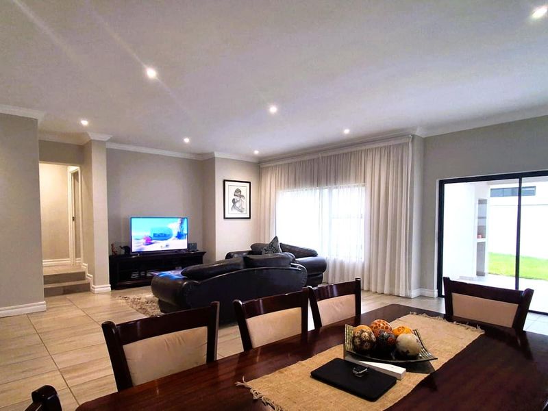 Timeless Elegance Meets Secure Estate Living - Photo 9