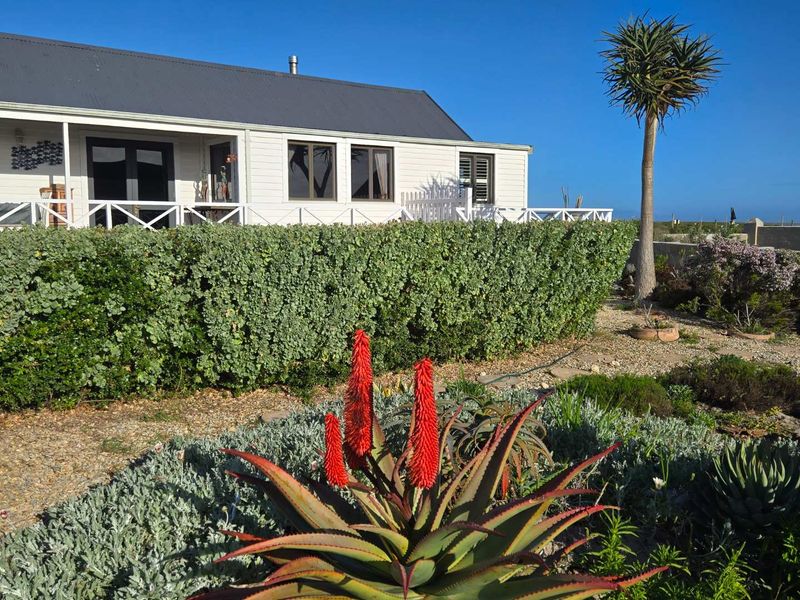**Charming Home in a Private Nature Reserve with Stunning Views** - Photo 4