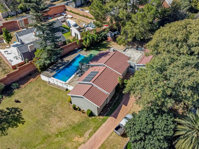 4 Bedroom Standalone House on a 2005 sqrm land in Bryanston West – Ideal for Developers for Investment - Photo 4