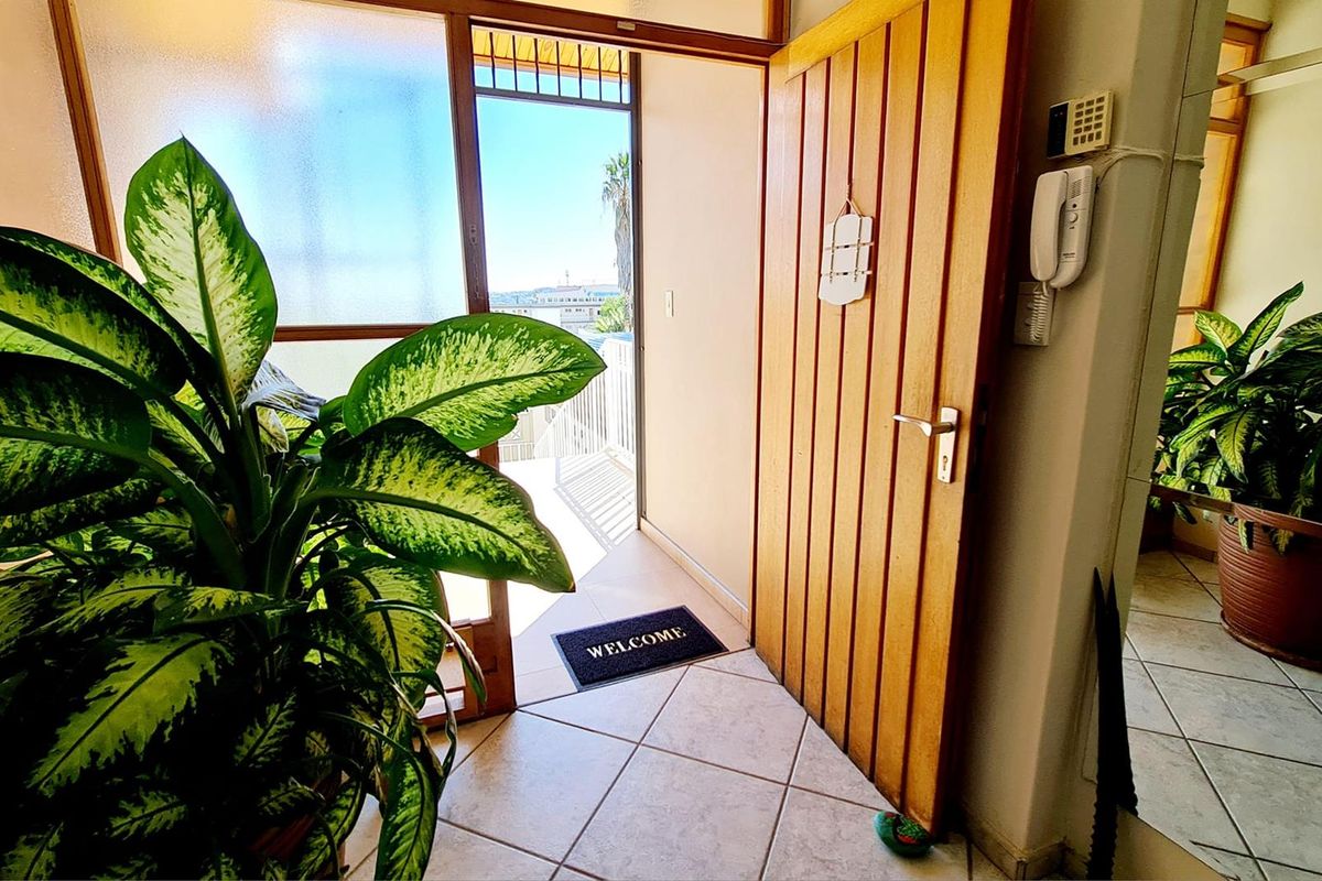 3 Bedroom House For Sale in Klein Windhoek - Photo 4