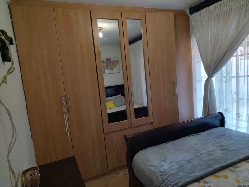 3 bedrooms house for sale in Soshanguve VV - Photo 9