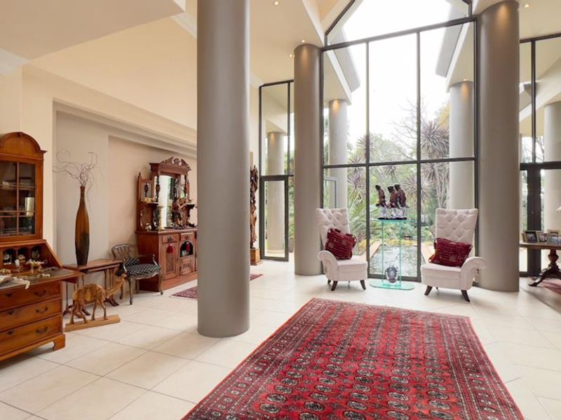 Natures Valley Estate - Most Exclusive home with a Garden of Eden Setting - Photo 2