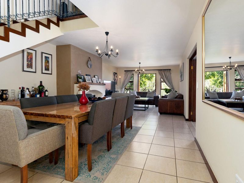 2 Bedroom Loft Apartment/Flat to Rent in Dainfern - Photo 2