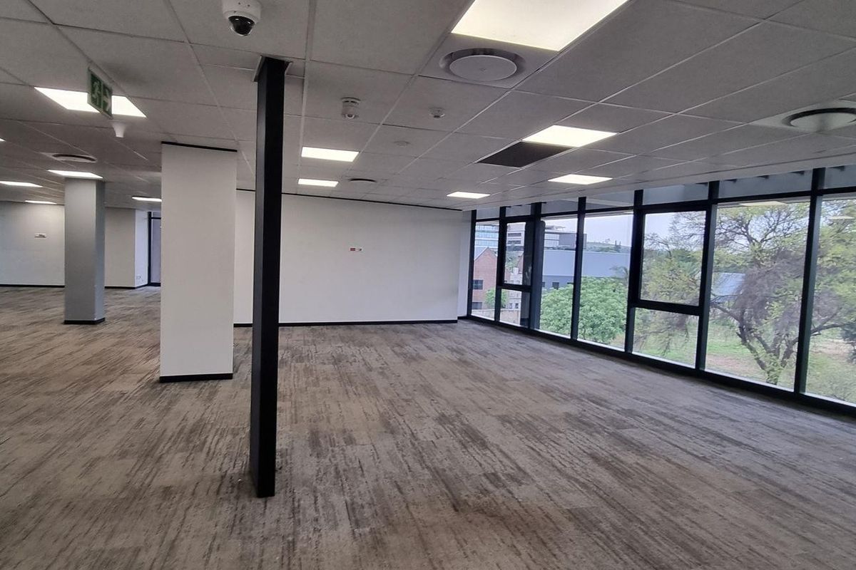 1 056m2 Irene Centurion Office To Let - Photo 2