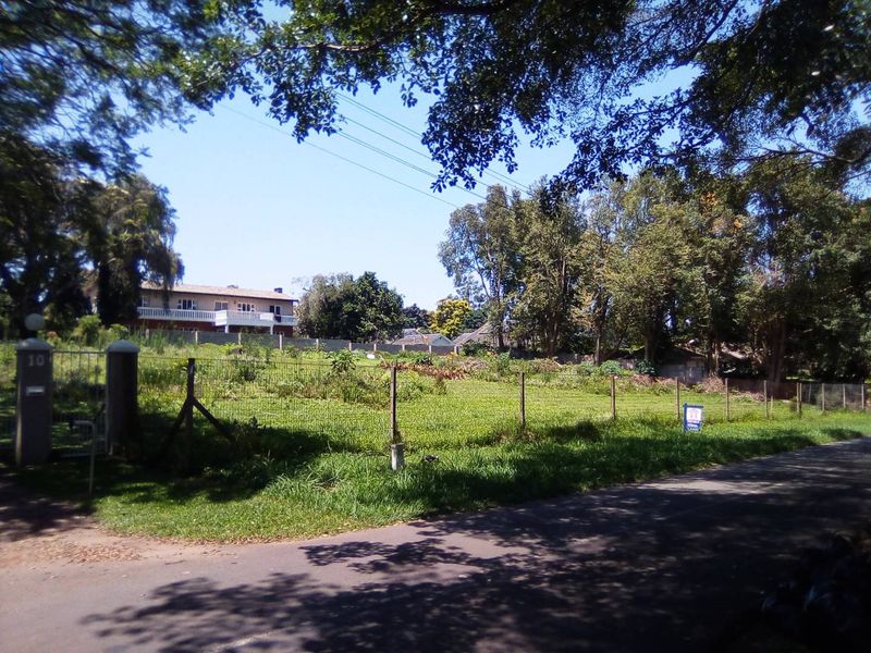 Super Find- Rare Gem of Land in WInston Park - Photo 2