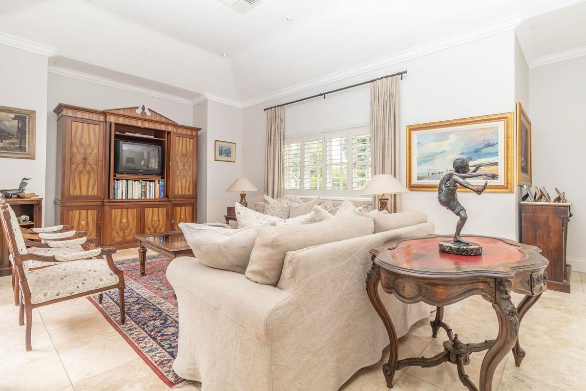 A Standout Masterpiece in Waterfall Hills - Photo 3