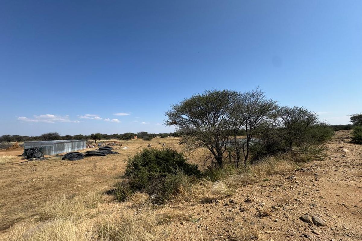 Perfect for the Weekend Farmer or a commercial warehouse for your business. - Photo 2