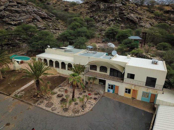 Property #2077853, House For Sale in Brakwater