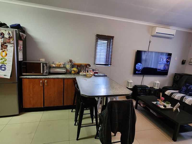 Spacious 4-Bedroom Family Home with Flatlet in Dorado Park | N$ 2 550 000 excluding costs - Photo 3