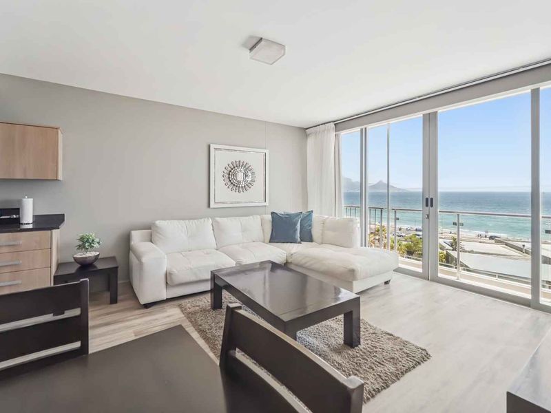 PRIME LOCATION ON THE BEACH FRONT IN BLAAUWBERG - Photo 8