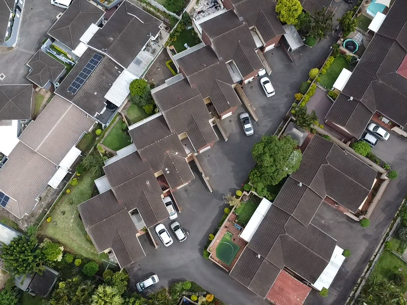 Modern 3 Bedroom Duplex in Secure Gated Complex | Pet-Friendly Living - Photo 8