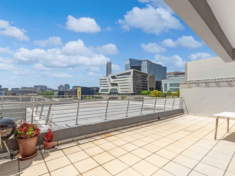 3 BEDROOM TWO-STOREY APARTMENT FOR SALE IN SANDHURST TOWERS - Photo 7