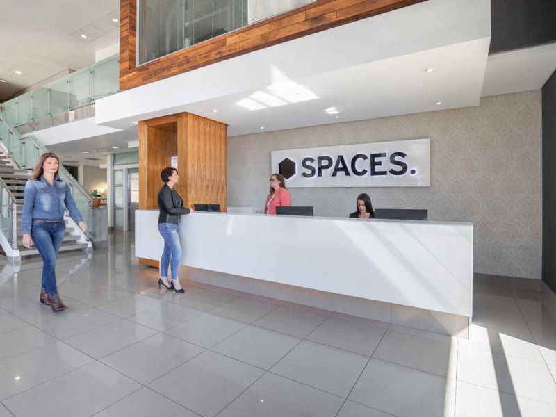 24/7 access to Serviced office space for 15 persons in SPACES Broadacres - Photo 4