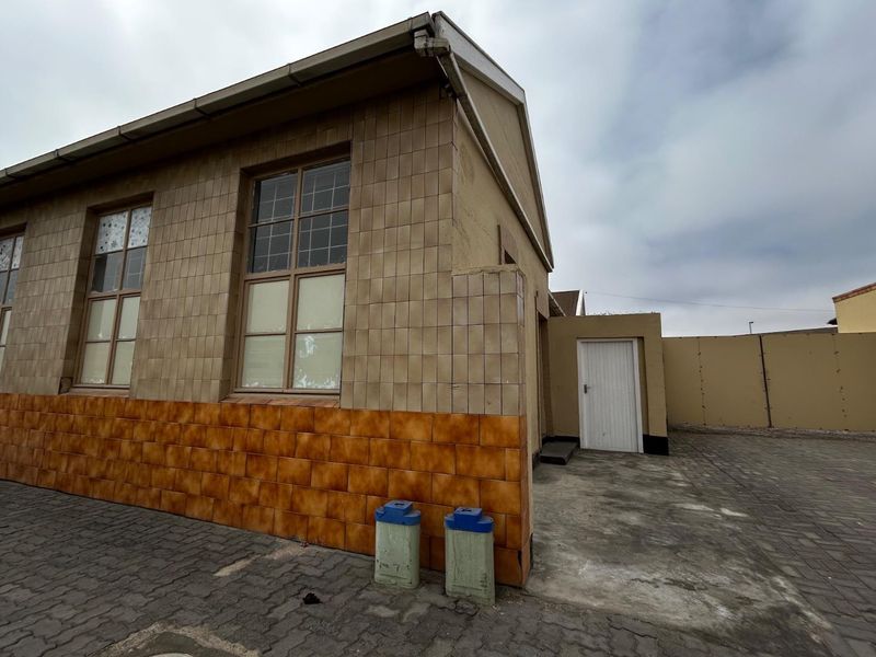 Prime Commercial Property | Swakopmund Central - Photo 3