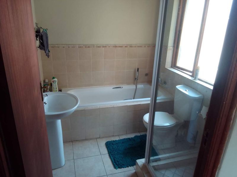 **Charming 2.5 Bedroom Home for Sale in Montana Tuine** - Photo 8