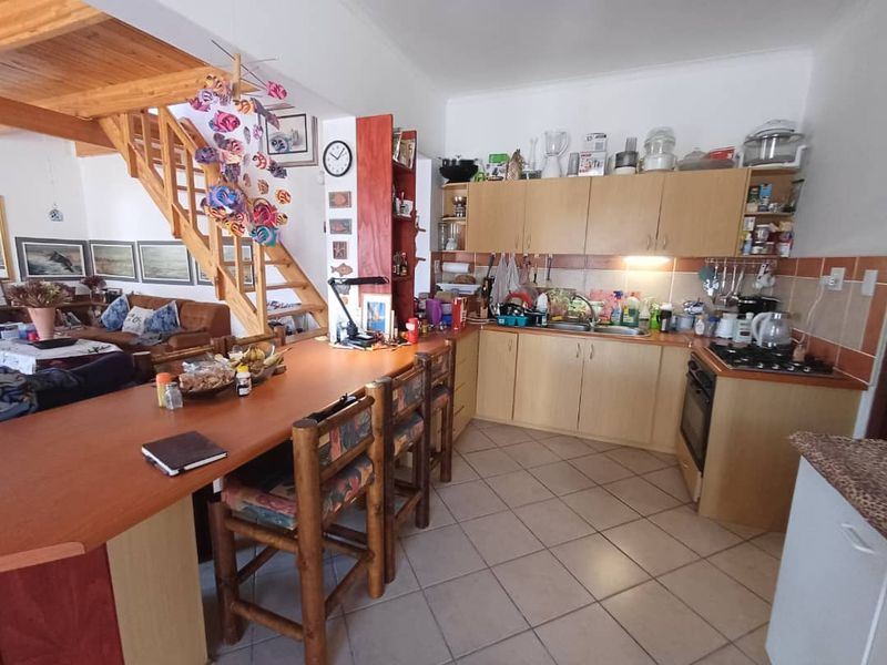 Family home with large 1 bedroom flat!!! - Photo 4