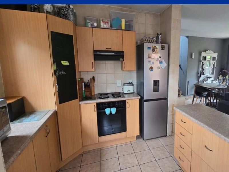 Double storey Cluster - Photo 6