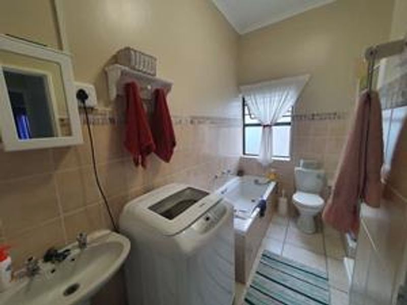 The Paddock - Photo 5