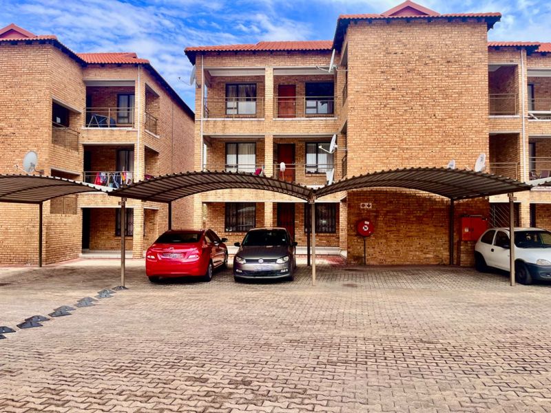 2 bedroom apartment on the market - Photo 2